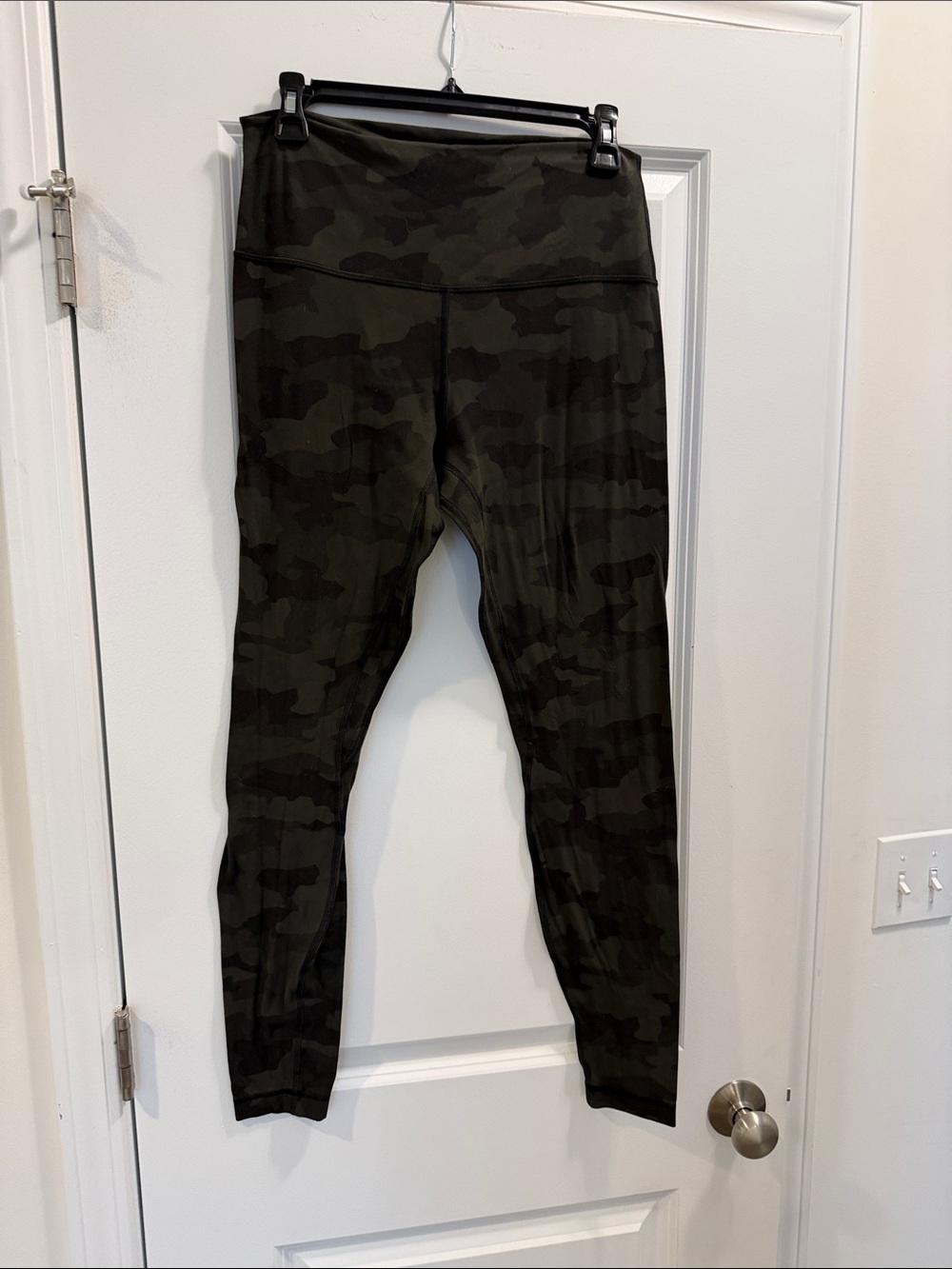 lululemon athletica Women's Camo High-Waist Leggings - Olive/Black